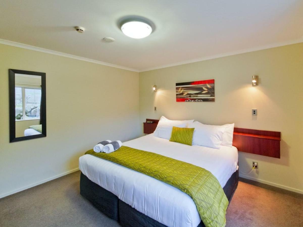 Asure Avenue Motor Lodge Тимару Экстерьер фото
